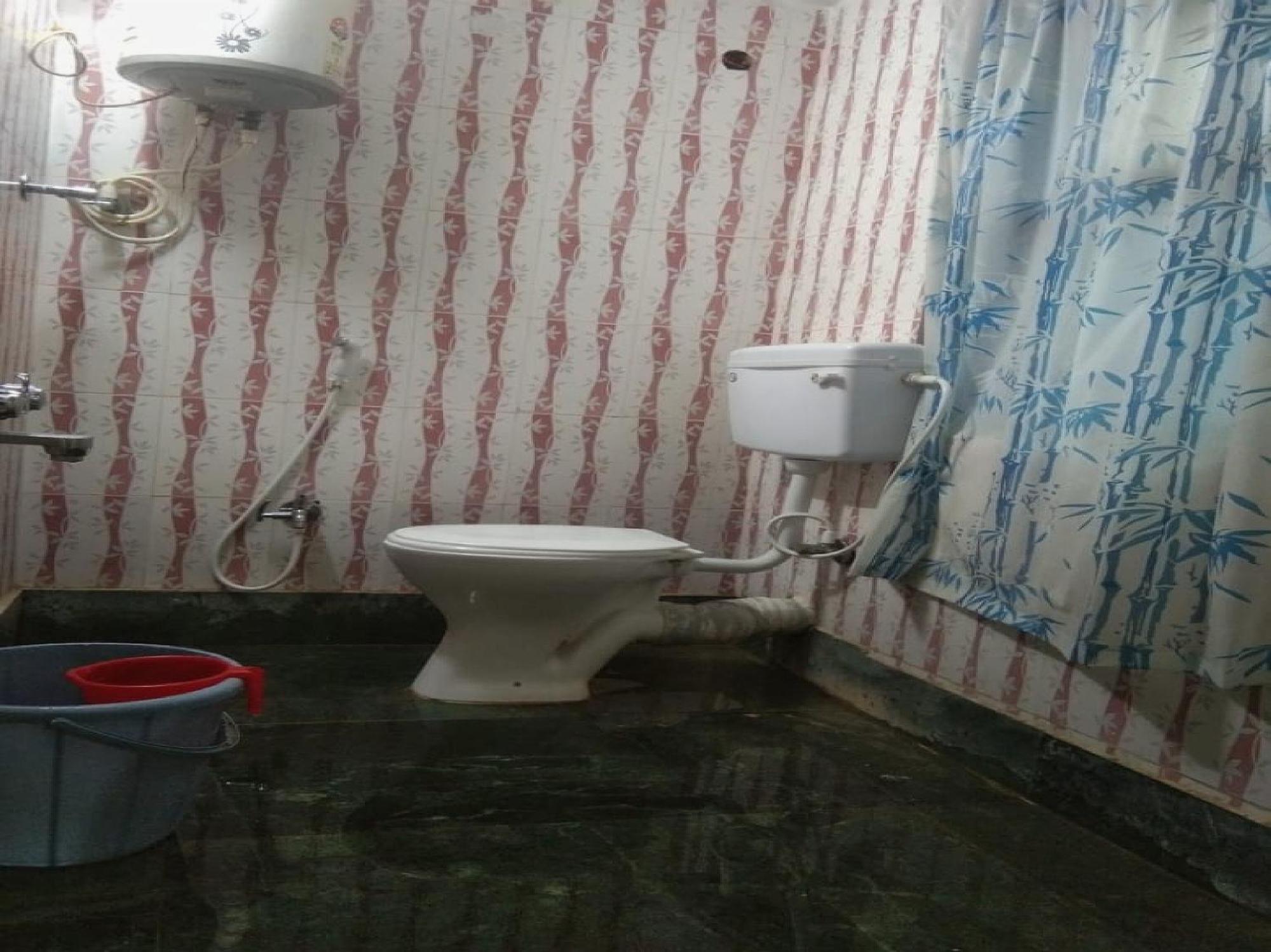 Hotel O Palace Inn Near Acropolis Mall Jādabpur المظهر الخارجي الصورة