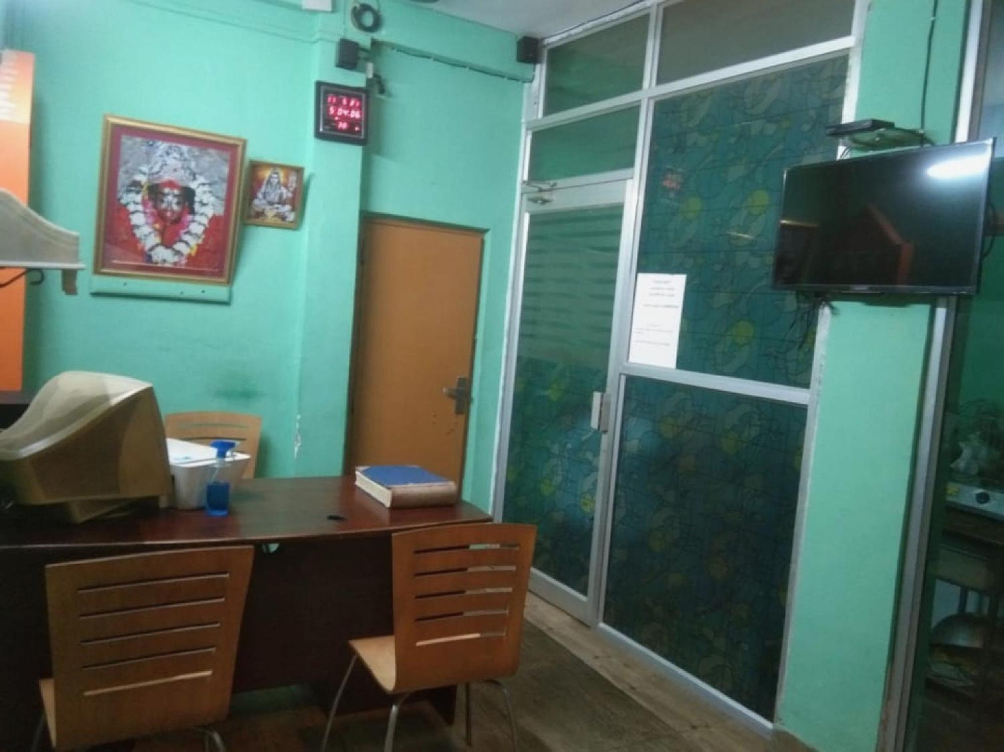 Hotel O Palace Inn Near Acropolis Mall Jādabpur المظهر الخارجي الصورة